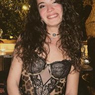 Asli Bekiroglu Hot Pics And Videos