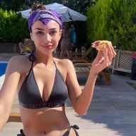Kubra Camlibel Miranda Archive