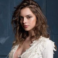 Melis Sezen Various Sexy Photos