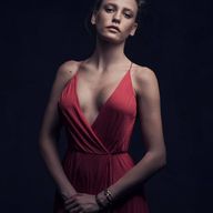 Serenay Sarikaya Sexy And Hot Photos Collection
