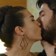 Kara Para Ask