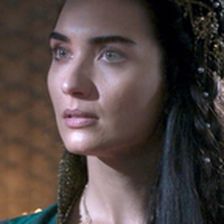 Tuba Büyüküstün