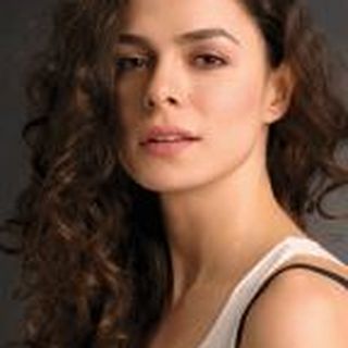 Özge Özpirinççi