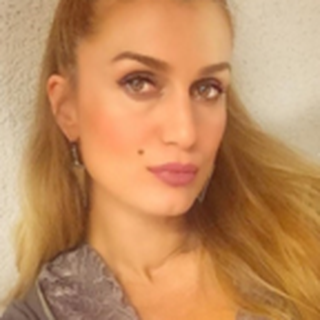 Tuğba Özay