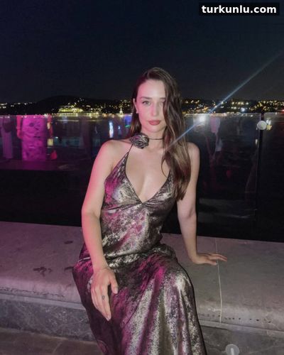 Afra Karagöz seksi ifşa fotoğrafı 6