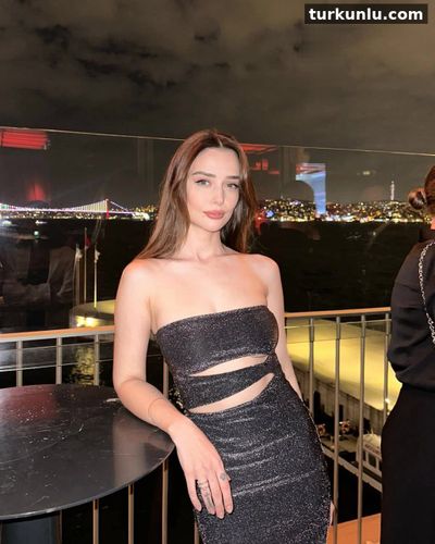 Afra Karagöz seksi ifşa fotoğrafı 14