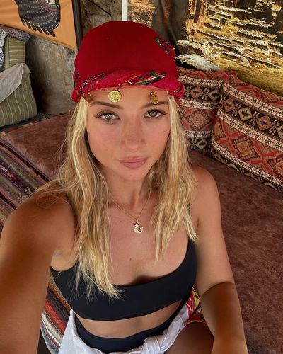 Aleyna Kalaycıoğlu seksi ifşa fotoğrafı 40