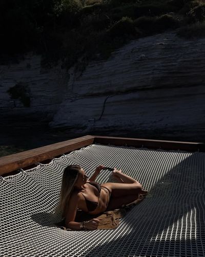 Aleyna Kalaycıoğlu seksi ifşa fotoğrafı 6