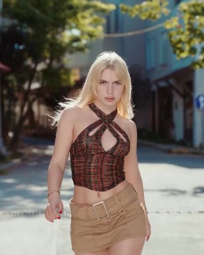 Aleyna Tilki seksi ifşa fotoğrafı 27 — Aleyna Tilki Secret (2021)