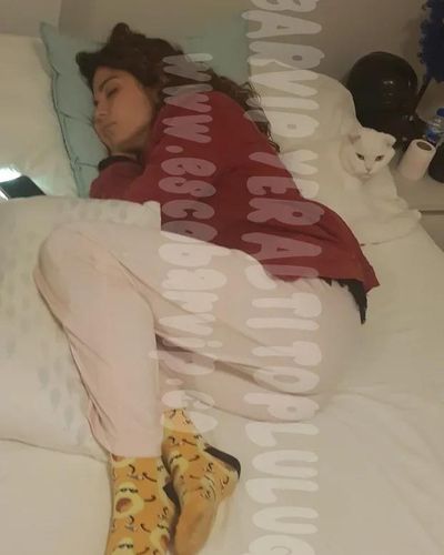 Asli Bekiroglu Nudes
