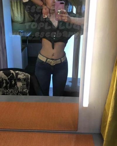 Asli Bekiroglu Nudes