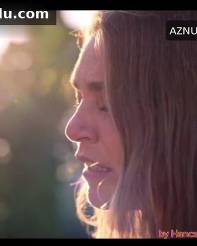 Aslı Enver seksi ifşa fotoğrafı 26 — Tam Bir Centilmen (2024)