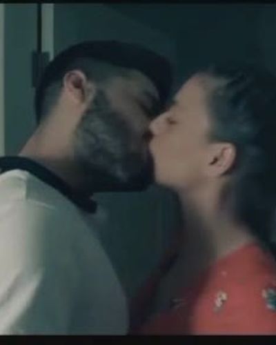 Aslı Şimşek seksi ifşa fotoğrafı 31 — Aşk Seni Bulur (2020)