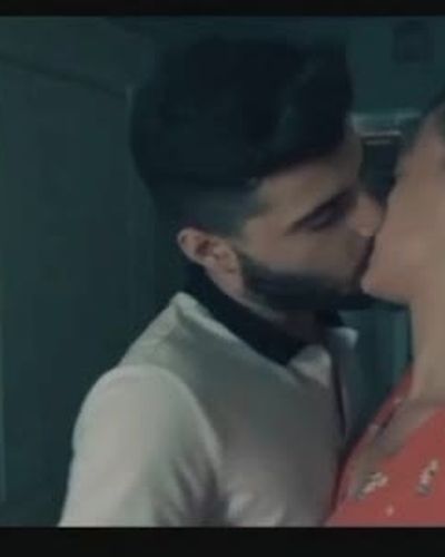 Aslı Şimşek seksi ifşa fotoğrafı 5 — Aşk Seni Bulur (2020)