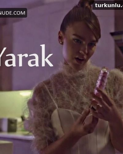 Aslıhan Malbora seksi ifşa fotoğrafı 13 — Dildo (etkileyici) (2022)