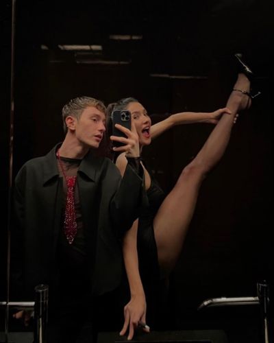 Aybüke Pusat seksi ifşa fotoğrafı 122