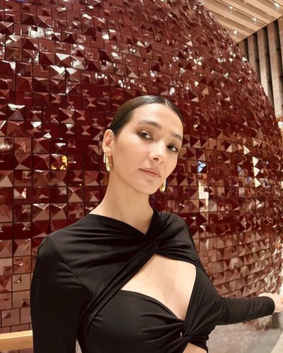 Aybüke Pusat seksi ifşa fotoğrafı 135