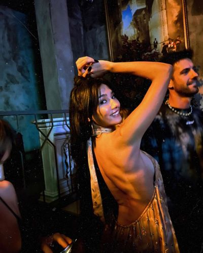 Aybüke Pusat seksi ifşa fotoğrafı 198
