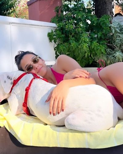 Aybüke Pusat seksi ifşa fotoğrafı 250