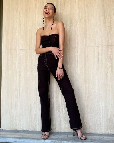 Aybüke Pusat seksi ifşa fotoğrafı 300