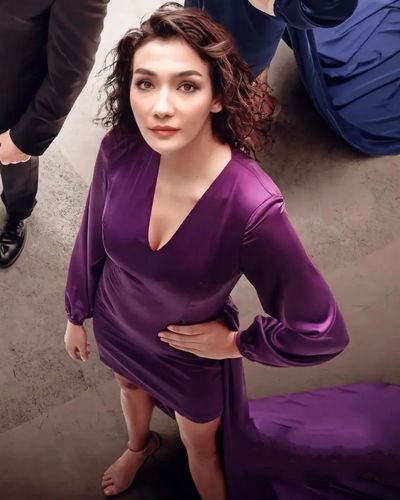 Aybüke Pusat seksi ifşa fotoğrafı 317