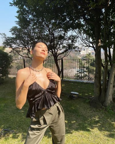 Aybüke Pusat seksi ifşa fotoğrafı 337