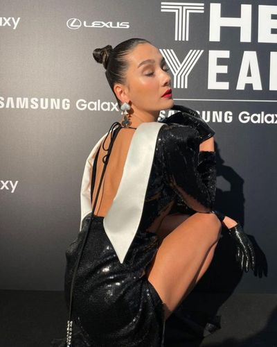 Aybüke Pusat seksi ifşa fotoğrafı 373