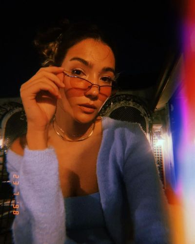 Aybüke Pusat seksi ifşa fotoğrafı 387