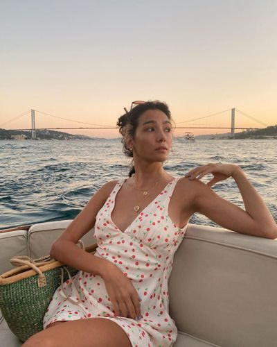Aybüke Pusat seksi ifşa fotoğrafı 409