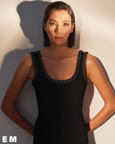 Aybüke Pusat seksi ifşa fotoğrafı 429