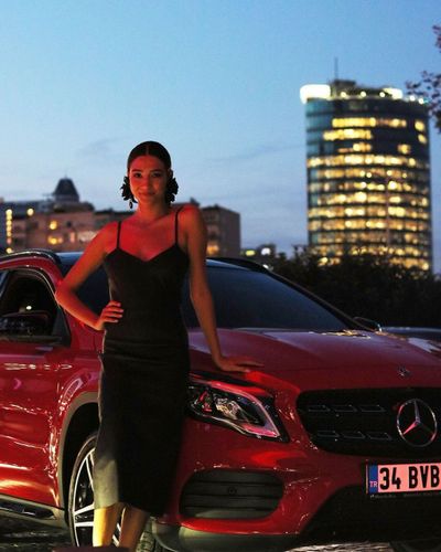 Aybüke Pusat seksi ifşa fotoğrafı 495