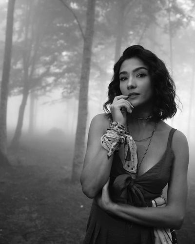 Aybüke Pusat seksi ifşa fotoğrafı 497
