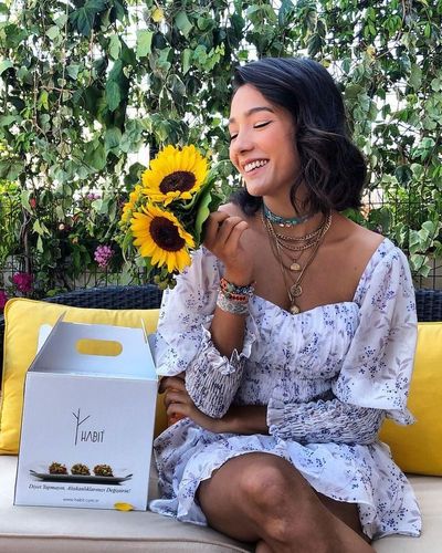 Aybüke Pusat seksi ifşa fotoğrafı 509