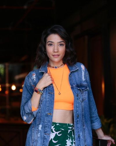 Aybüke Pusat seksi ifşa fotoğrafı 517