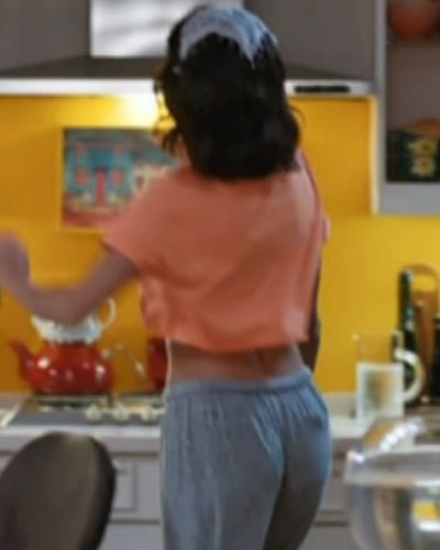 Aybüke Pusat seksi ifşa fotoğrafı 525