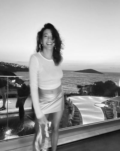 Aybüke Pusat seksi ifşa fotoğrafı 80