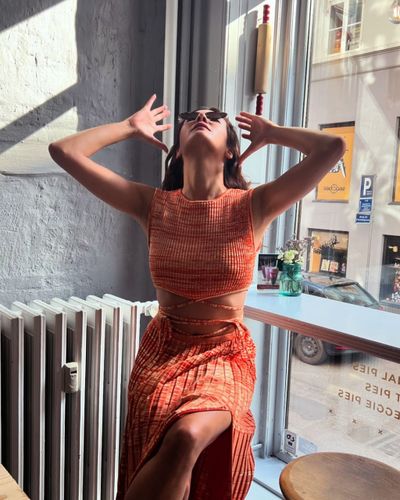 Aybüke Pusat seksi ifşa fotoğrafı 83