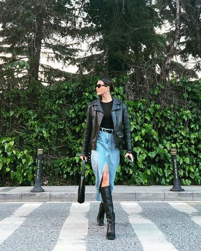 Aybüke Pusat seksi ifşa fotoğrafı 90