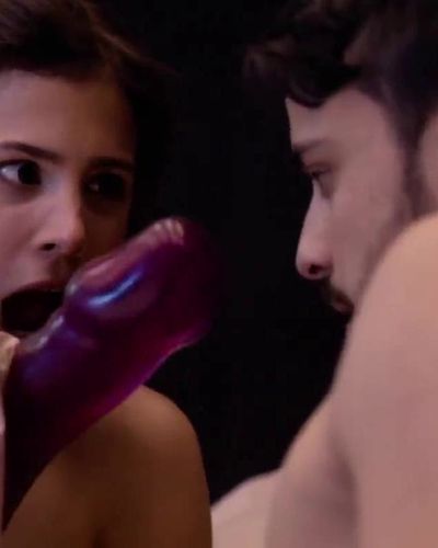 Ayşe Tezel seksi ifşa fotoğrafı 56 — Coming In (1997)