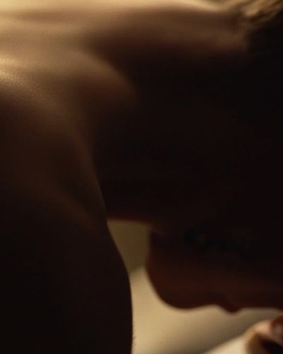 Belçim Bilgin seksi ifşa fotoğrafı 37 — Fi (2017)