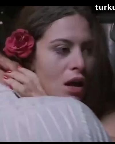 Belçim Bilgin seksi ifşa fotoğrafı 38 — Fi (2017)