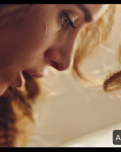 Belçim Bilgin seksi ifşa fotoğrafı 39 — Fi (2017)
