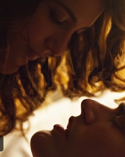 Belçim Bilgin seksi ifşa fotoğrafı 47 — Fi (2017)