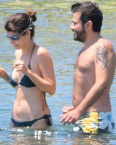 Beren Saat seksi ifşa fotoğrafı 180