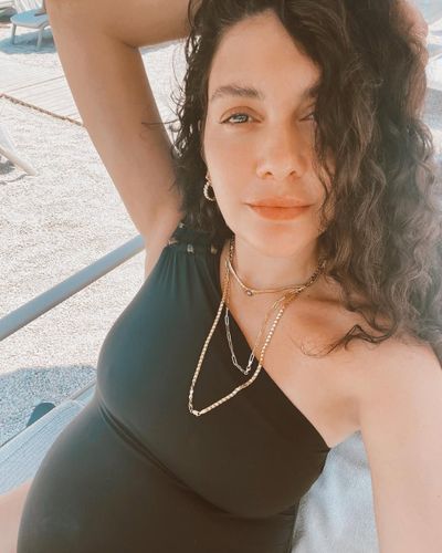 Bergüzar Korel seksi ifşa fotoğrafı 34