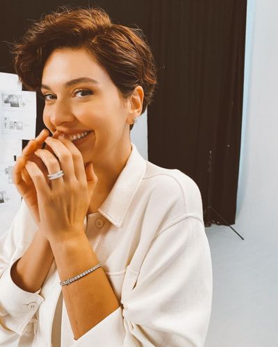 Bergüzar Korel seksi ifşa fotoğrafı 51