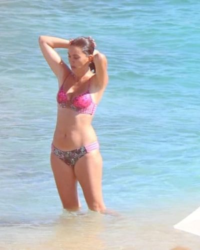 Bergüzar Korel seksi ifşa fotoğrafı 91