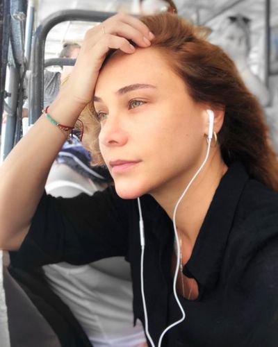 Burçin Terzioğlu seksi ifşa fotoğrafı 86