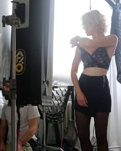 Burcu Biricik seksi ifşa fotoğrafı 188