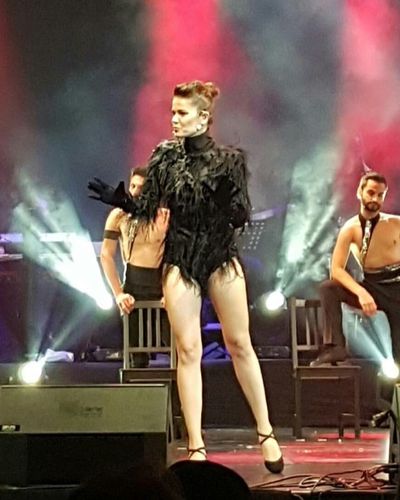 Burcu Biricik seksi ifşa fotoğrafı 192